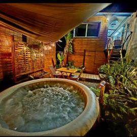 Le Tropical Lodge, hotel a Saint-Pierre