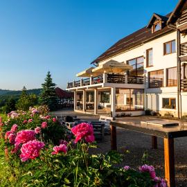 Tihuța Retreat, hotel in Piatra Fantanele
