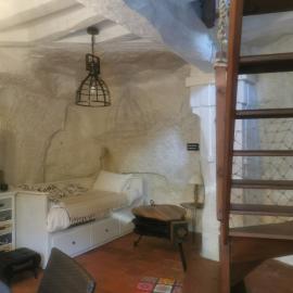 Maison Troglodyte