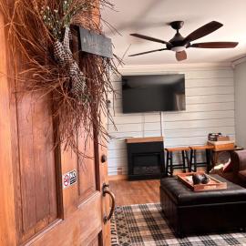 The Cabins at Walnut Grove-minutes from Hunter and Windham, Hotel in Ashland