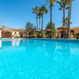 Agroturismo son Sampoli by MHR, hotelli Llucmajorissa