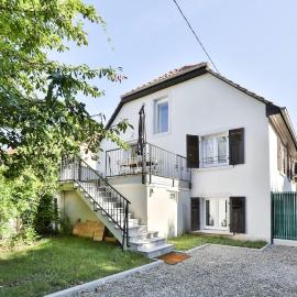 le refuge fleuri T5 avec terrasse et jardin