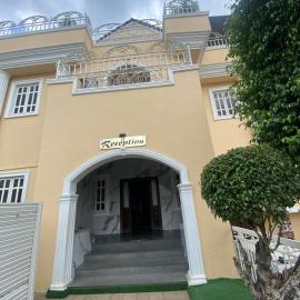 Presken Hotel Castle, Opebi Lagos