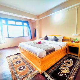 Jo'stel Snowcap Regency, Hotel in Lachung