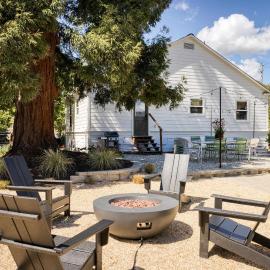 Stylish Central Napa Home with Serene Private Yard