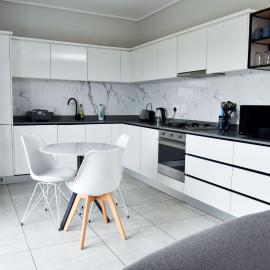 Fealathome Two Bedroom
