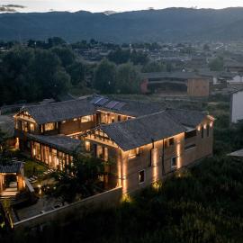 Shaxi Ancient Town Shiran Mountain Homestay, hótel í Jianchuan