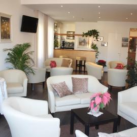 Hotel Sole Mare, khách sạn ở Sanremo