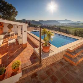 Casa La Calera - Adults Only 15 plus, hotel u gradu Teba