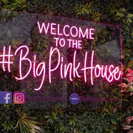 Big Pink House, hotel in Mealsgate