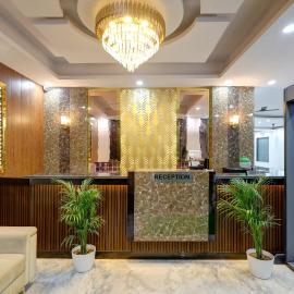 Hotel The Venice- Near Indraprastha Apollo Hospital