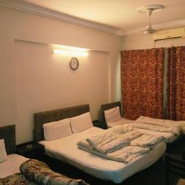 Grand Arham Hotel: Dargai şehrinde bir otel