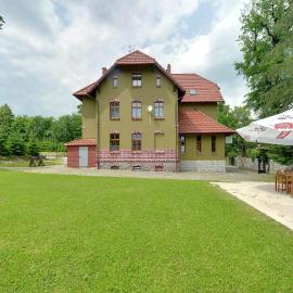 Gościniec Rudawski, hotell i Kamienna Góra