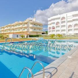 Magnifique appartement 500m de la plage avec piscine
