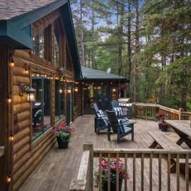 Valhalla on Bass Lake, hotel sa Pequot Lakes