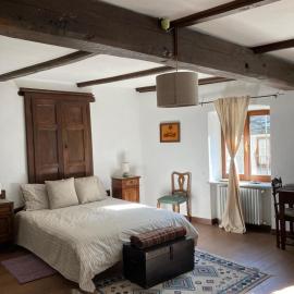 Maison Garavet: Donnas'ta bir otel