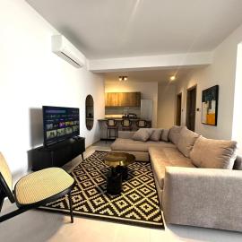 204 Lux Suites Level2 Tower 206