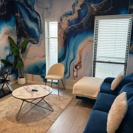 Lightning Luxe Retreat