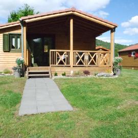 Chalet Hertzland، فندق في Ranspach