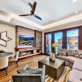 Zalanta #214 Modern 2BR Near Gondola