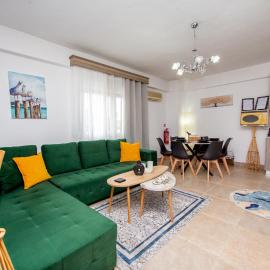 LUNA'S HOUSE, hotel in Asprovalta