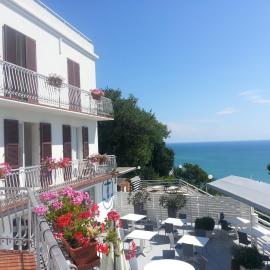 Camera Vista Mare Sunrise-Top Panorama-Only Adults