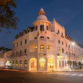 Queen's Hotel Kandy - 160 Years of Heritage, hotell i Kandy