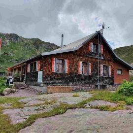 Murgseehütte، فندق في مورغ
