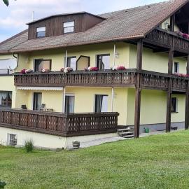 Ferienwohnung Haus Siebenstern, hotell i Fichtelberg