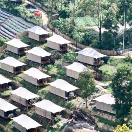 Tebing View Glamping, Azana Hotels Collection, hotel in Tutugan