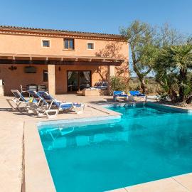 Finca del Corazòn, hotel in Campos