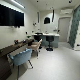 Cris Apartments