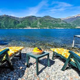 Appartamenti Portobello, hotel v mestu Lezzeno