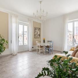 Appartamento Centralissimo, Hotel in Aprilia