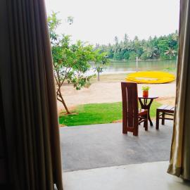 Crush River Villa Hikkaduwa