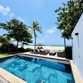 Beachfront 4 Bedrooms private pool villa Sanctuary Ho Tram resort