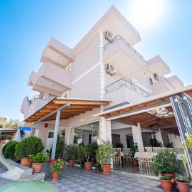 Aleksander ApartHotel, hotel in Ksamil