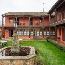 Hotel Los Rastrojos, hotel in Sinovas