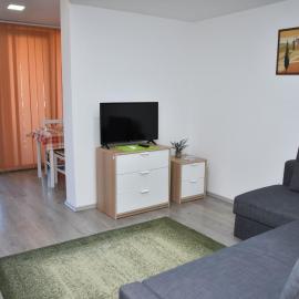 Föveny Apartmanok, hotel v destinaci Balatonfůzfő