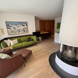 Sleek Mountain Escape Light and Airy, hotel en Flims