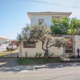 Villa Di Antonio, hotel v destinaci Tiradentes