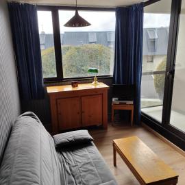 Appartement au Cœur de Super Besse avec Balcon et Parking - FR-1-814-98