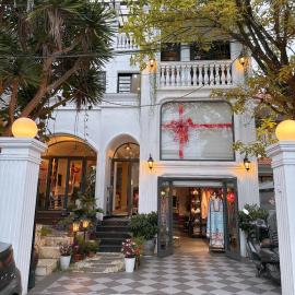 Moon Homestay