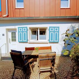 Dein Eifelhaus, hotel a Langenfeld