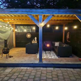 Chalet 'De Bosrand', Hotel in Anloo