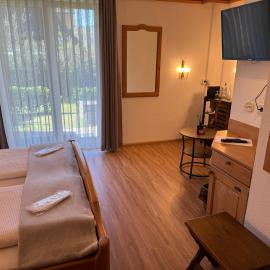 Hotel Restaurant Adler Stube, отель в городе Мюнстерталь