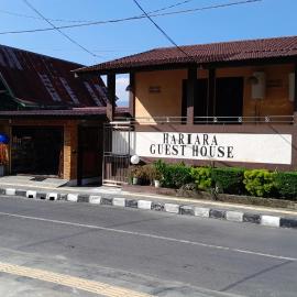 Hariara Guest House, hotel in Tuktuk Siadong