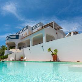 Elegant villa, beautiful ocean view, natural paradise!