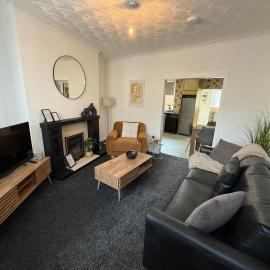 3 bed Jct 37 M1 luxury stay!, hotell i Barnsley