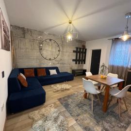 Factory 9, hotel i Craiova
